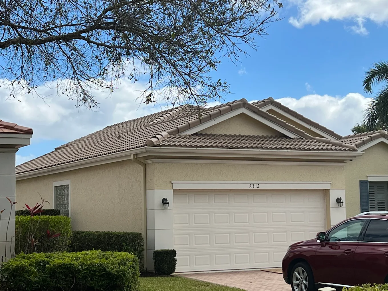 Beige barrel tile roof on a Florida residence